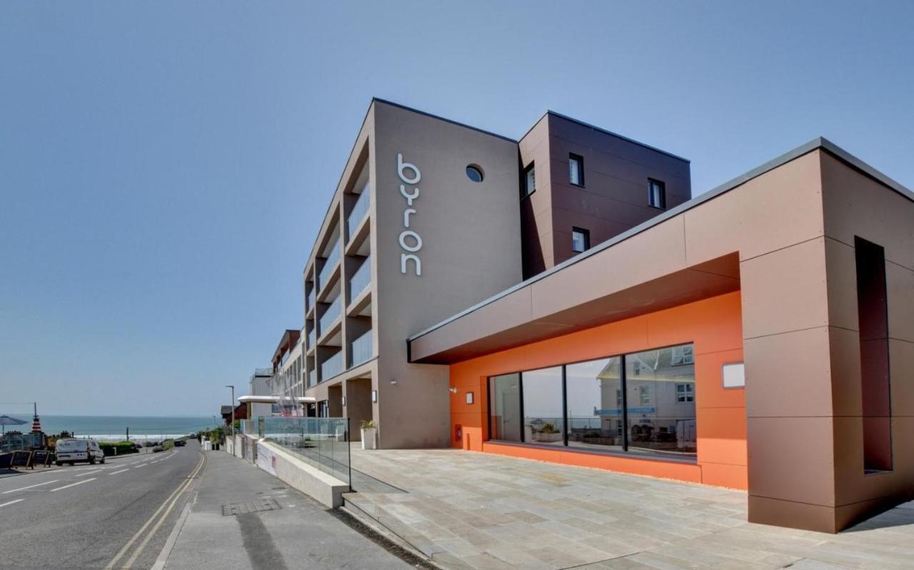 2 Woolacombe West - Luxury Apartment At Byron Woolacombe, Only 4 Minute Walk To Woolacombe Beach! エクステリア 写真
